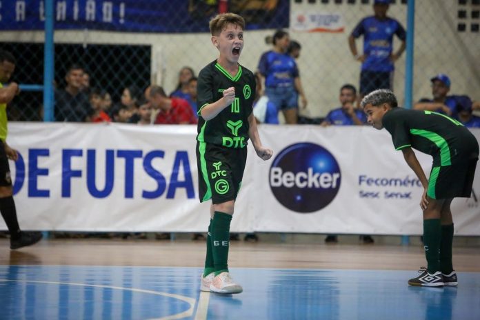 Goiás goleia cearenses e fará final inédita na Taça Brasil de Futsal