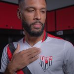 NOVOS UNIFORMES ATLÉTICO GOIANIENSE 2025 (18)