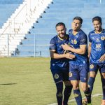 APARECIDENSE COMEMORA VITÓRIA PORTO VELHO FOTO RAPHAEL TEIXEIRA
