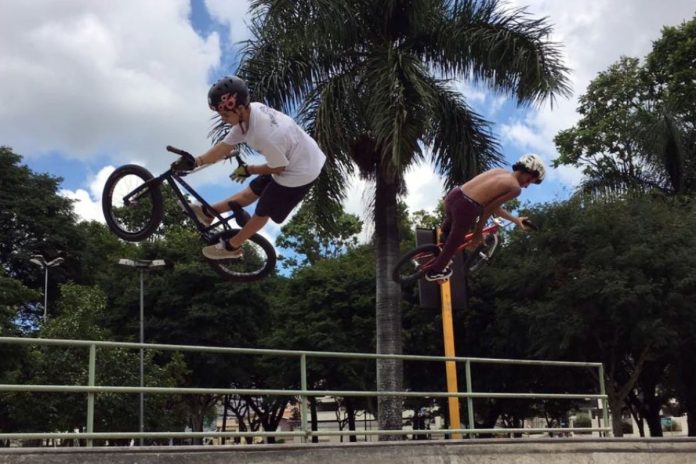 BMX FREESTYLE