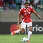 Fernando Reges, volante revelado pelo Vila Nova, no Internacional