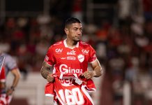 Após deixar o Vila Nova, Ralf se aproxima de acerto com clube da Série C