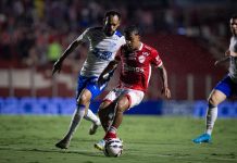 Atacante tem negociações com outras equipes e deve deixar o Vila Nova