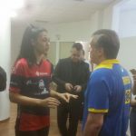 Dueñas conversa jogadora