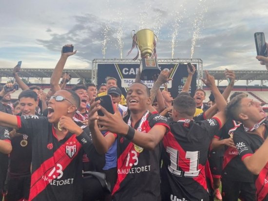 Sereinhas da Vila goleiam Mauaense por 13 a 0 pelo Campeonato Paulista Sub- 17 - Santos Futebol Clube