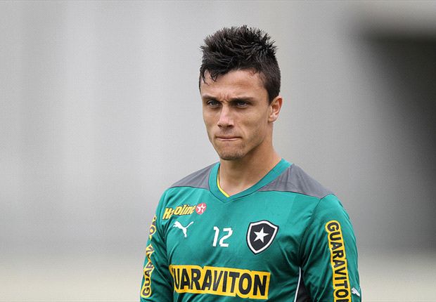 Morrinhos anuncia volta de lateral e Goiatuba contrata atacante - O Hoje.com