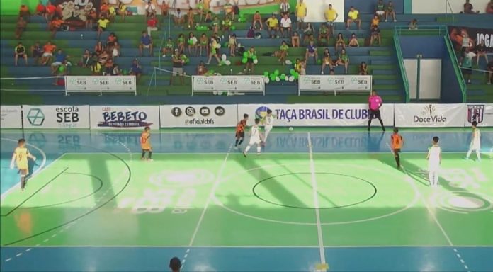 Formiguinhas volta a bater Pelezinho e está na semifinal da Taça Brasil Sub-9 de Futsal