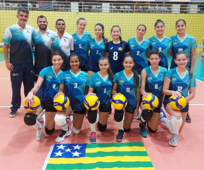 Atletas de Goiás se mantêm na elite do Brasileiro de Seleções de Vôlei Feminino Sub-16