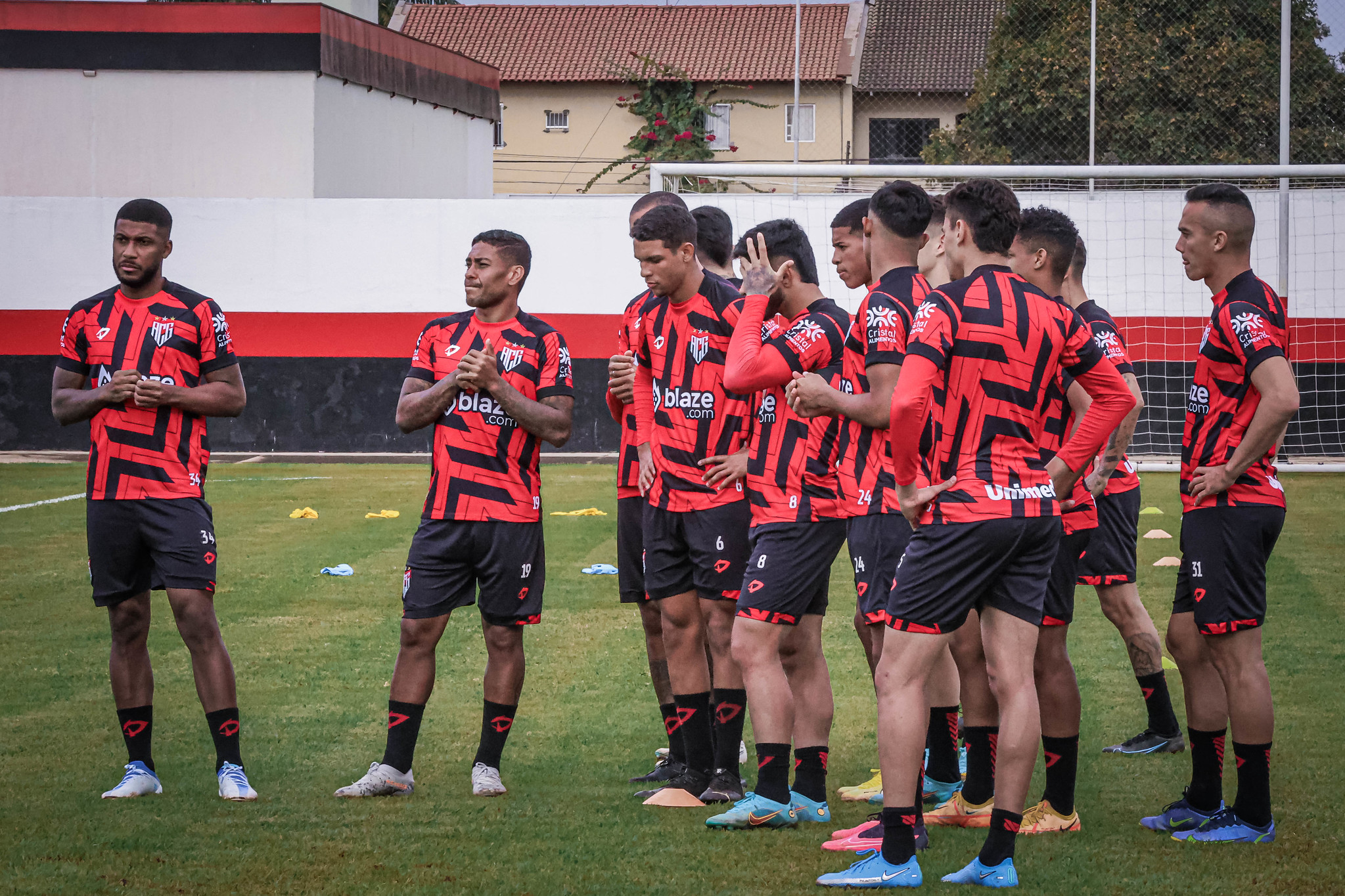 Atlético-GO é o melhor do returno, e técnico roda o elenco em 11 jogos