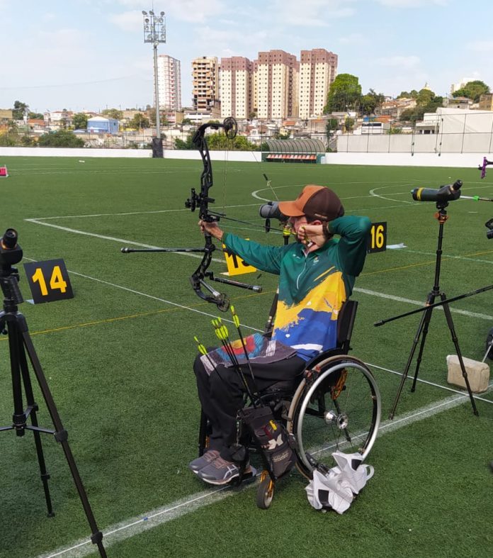Andrey Castro conquista vaga para o tiro com arco nos Jogos Parapan-Americanos