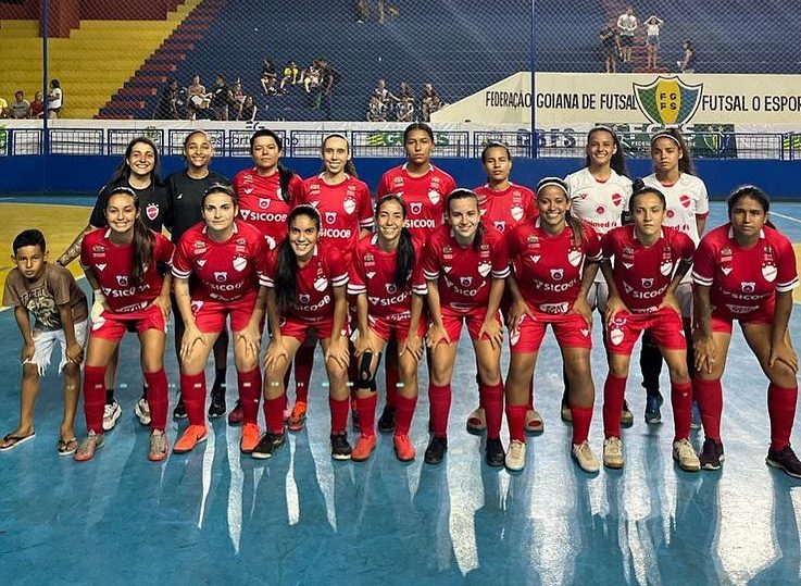 Clube Universitário sedia primeira semifinal do Campeonato