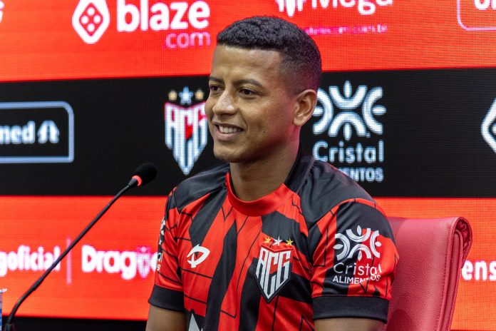 Maguinho, sobre mudança do Goiás para o Atlético-GO: 