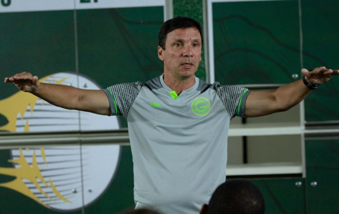 Zé Ricardo reclama da falta do VAR na atual fase da Copa Verde: 