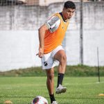 Gustavo Daniel, lateral-esquerdo