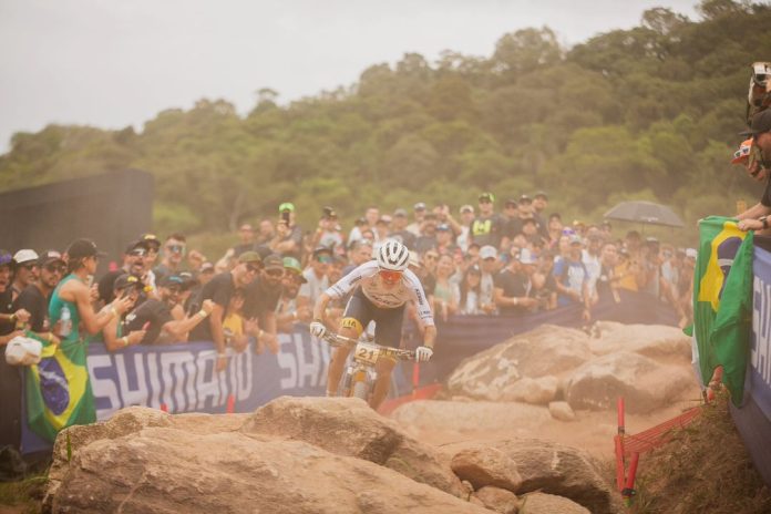 Fora da primeira prova, Raiza Goulão vai disputar XCO na Copa do Mundo de Mountain Bike