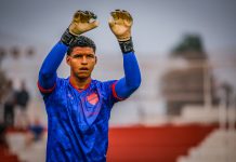 Vila Nova acerta empréstimo do goleiro Halls ao futebol japonês