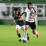 Esli Garcia em Goiás x Rio Branco ES – oitavas de finais da Copa Verde 2025; 2