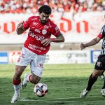 Bruno Mendes e Samuel Michels em Vila Nova x Anápolis – grande final do Goianão 2025