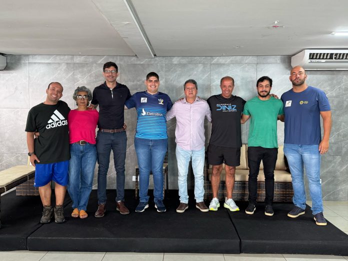 foto de membros da diretoria da FAGO para o mandato 2025-2029