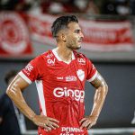 Guilherme Parede em Vila Nova x Cruzeiro – volta da 3ª fase da Copa do Brasil 2025