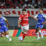 Lucas Romero, Dodô e Matheus Pereira em Vila Nova x Cruzeiro – volta da 3ª fase da Copa do Brasil 2025