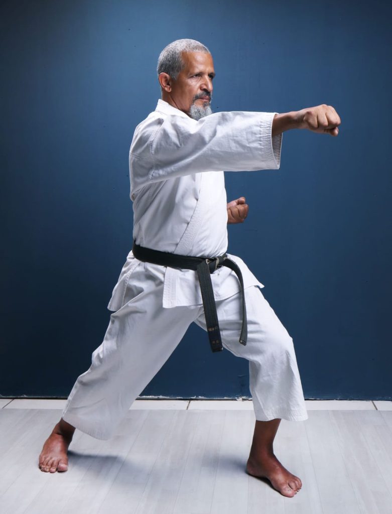 foto do sensei de karatê mateus quirino