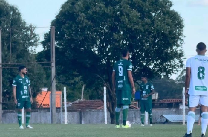 foto da partida entre morrinhos e rio verde