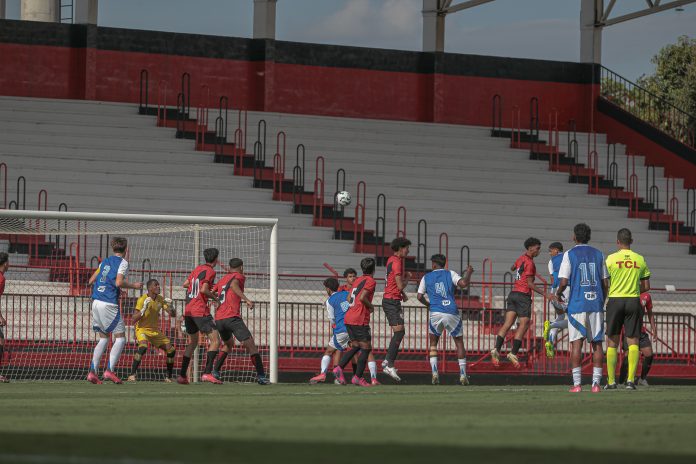 FOTO DA PARTIDA ENTRE ATLÉTICO-GO E CRUZEIRO PELO SUB-17