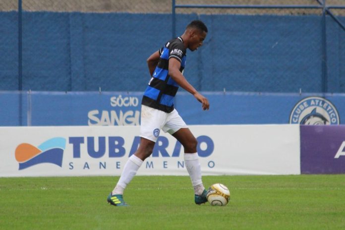 foto do zagueiro clebson, reforço da anapolina