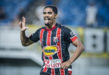 Dirigente do Anápolis confirma a saída de atacante que foi titular no Goianão e na Série C