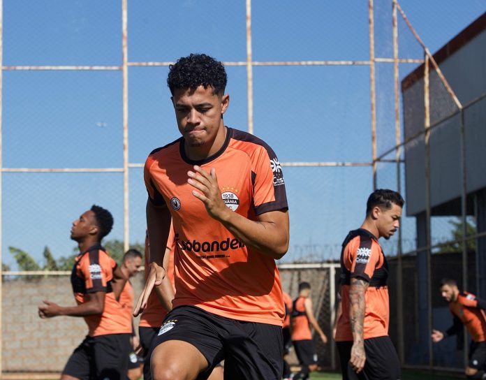 FOTO DE TREINO DO GOIÂNIA ESPORTE CLUBE