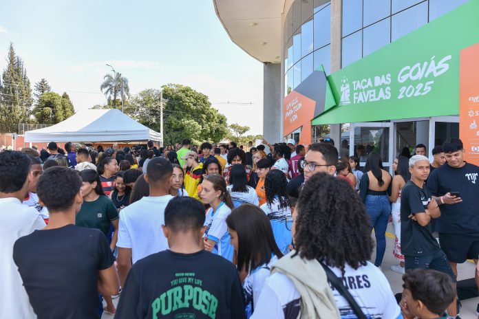 foto do lançamento da taça das favelas goiás 2025