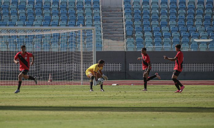 FOTO DO GOLEIRO RUAN NA PARTIDA ENTRE ATLÉTICO-GO X SANTOS PELO BRASILEIRÃO SUB-17