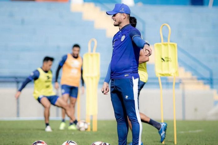 foto do tecnico augusto fassina do goiatuba esporte clube