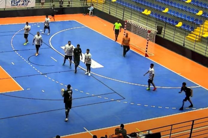 imagem da partida entre aerv x aashb pelo brasileiro de handebol