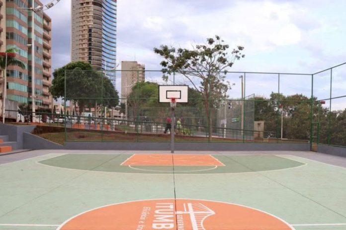 foto de quadra de basquete em itumbiara