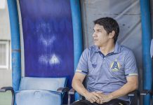 Após dois amistosos, Brasiliense demite o técnico Lúcio Flávio, ex-Aparecidense FOTO DO TÉCNICO LÚCIO FLÁVIO