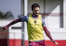 Ex-Vila Nova, Jean Mota é anunciado por time asiático