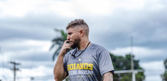 ANDREW BERNARDINI FUTEBOL AMERICANO