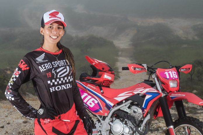 barbara neves motociclismo enduro honda