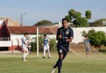 Mineiros rescinde contrato com atacante após seis jogos na Terceira Divisão