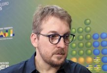 Campeão olímpico de vôlei, André Heller destaca “profissionalização contínua” no esporte