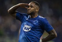 Vila Nova acerta contratação de atacante ex-Cruzeiro que estava no América-MG