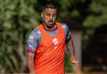 Delatorre elogia estrutura do Vila e mira acesso para a Série A: “o projeto me convenceu”