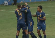 Com sobras, Aparecidense goleia o Goiatuba no Aníbal e vence a primeira no Goianão