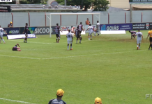 Inhumas abre 2 a 0, tem dois expulsos no primeiro tempo, e Centro Oeste busca empate na etapa final