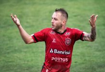 Novo atacante do Atlético-GO treina no clube, mas espera documentos para ser regularizado