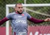 De saída? André Luiz recebe proposta do exterior e deve deixar o Vila Nova