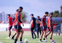 Lacerda deve mudar esquema do Atlético e atuar com três atacantes diante do Goiás