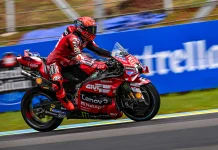 Marc Marquez ultrapassa Giannantonio no fim e vence corrida sprint da MotoGP em Goiânia